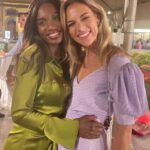 Naomie Harris Instagram - An absolutely magical 3 days spent in #Florence at the stunning hotel @portraitcollectionofficial in celebration of the wedding of the incredible @anatomic28 & JP. Thank you so much @beyondtalentglobal for organising my stay, and for all the staff at @portraitcollectionofficial who went above and beyond to make my stay unforgettable. 🙏🏾🙏🏾❤️❤️