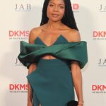 Naomie Harris Instagram - @dkms_uk gala helping people with blood cancer find a matching stem cell donor. Styled by @_celine_sheridan_ tailoring by @barbarathetailor_w1 wearing @azziandosta & @jimmychoo Makeup by @kennethsohmakeup