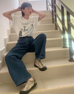 Napassanan Sirindasuphasiri Instagram - เทคนิคการถ่ายรูปแบบ ”หน้าเบลอรองเท้าชัด“
@keenthailand 👟👟