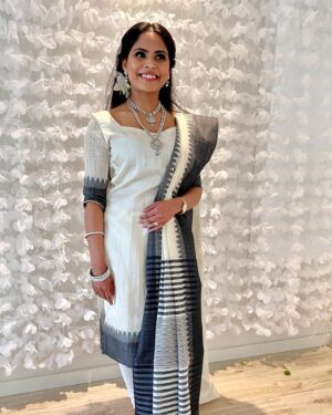 Narvini Dery Instagram - Pidichiruka? Costume by @jeyelegantdesign ( my mom ) picture taken by @mithila_92