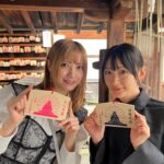 Nashiko Momotsuki Instagram - いこまちゃんと1泊2日の京都デート♡1995年生まれ組〜✌️ 美味しいもの沢山食べて、沢山神社まわってお参りして、御朱印集めもデビュー✌️ #君ゆき 撮影中のひろやにも会った。残りの撮影も頑張ってな✌️ #桃月なしこ #なしこたそ