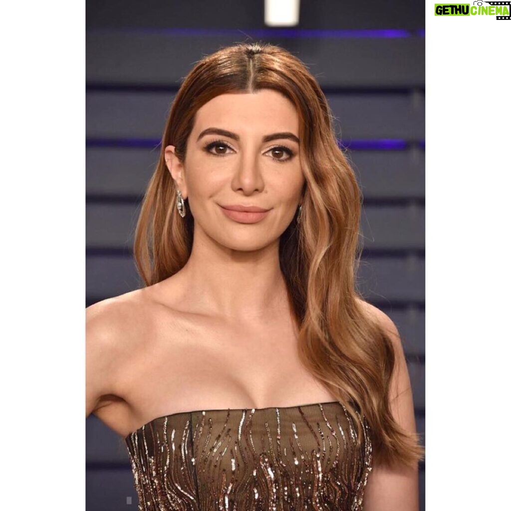 Nasim Pedrad Instagram - VF Oscars 🖤