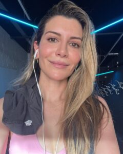 Nasim Pedrad Instagram - Gym. Lasers. London.