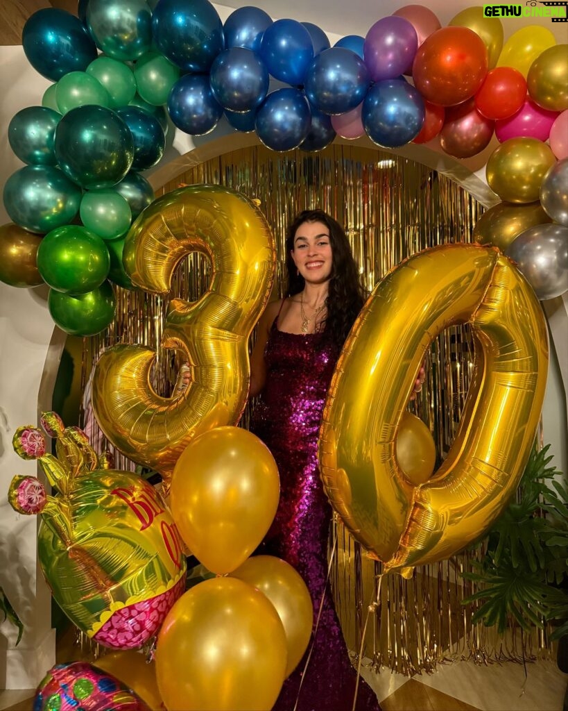 Natacha Karam Instagram - Life lately has been just lovely ❤️ I’ll never forget my 30th bday, what an epic week we had. My friends and family went above and beyond to make me feel loved and special 🥹. A favourite moment was my fan club showing up with T-shirts to set on the day😭 Also, they made the balloon arch themselves, I mean come onnnnn, talk about a labour of love. Aaaaanyway.. that’s the end of birthday posts till next year 😅