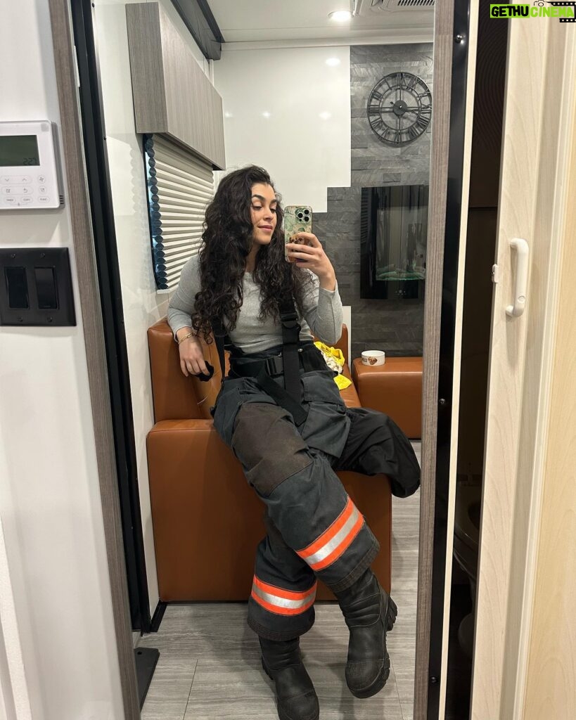 Natacha Karam Instagram - On it Cap 👩🏼‍🚒 🔥 🧯