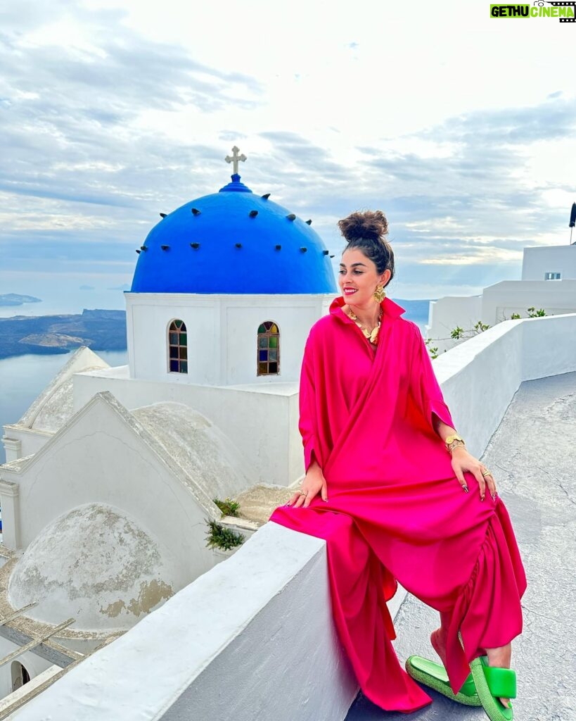 Natacha Karam Instagram - A couple more Greece pics 💒💕