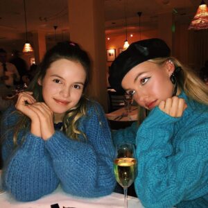 Natali Yura Instagram - ❄️❄️❄️Merry Christmas ❄️❄️❄️