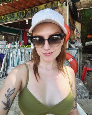 Natalia Kreuser Instagram - O Rio de Janeiro sempre me renova, mesmo por três dias, amo esse lugar 💙 qual seu lugar favorito pra dar reset na rotina? #summervibes #riodejaneiro #rj