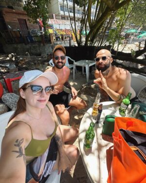 Natalia Kreuser Instagram - O Rio de Janeiro sempre me renova, mesmo por três dias, amo esse lugar 💙 qual seu lugar favorito pra dar reset na rotina? #summervibes #riodejaneiro #rj