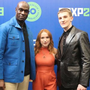 Natalia Kreuser Instagram - Eu acabo de conhecer o Steve Toussaint e o Ewan Mitchell no Meet and Greet de #HouseOfTheDragon 😱 muito doido cobrir a série e ter essa oportunidade única!!! Muito obrigada @hbomaxbr pela parceria sempre #ACasaDoDragão