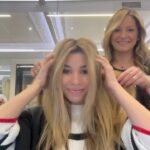 Natalia Instagram - blondie 💇🏼‍♀️✨ para mi nuevo single,lo de cortarme el pelo,no me atrevo jjjjajaj por cierto,no llevo extensiones 😜 Equipo maravilloso de @albertocerdan_ac y mi querida @raquel_mazas_hair que tiene unas manos espectaculares 😍