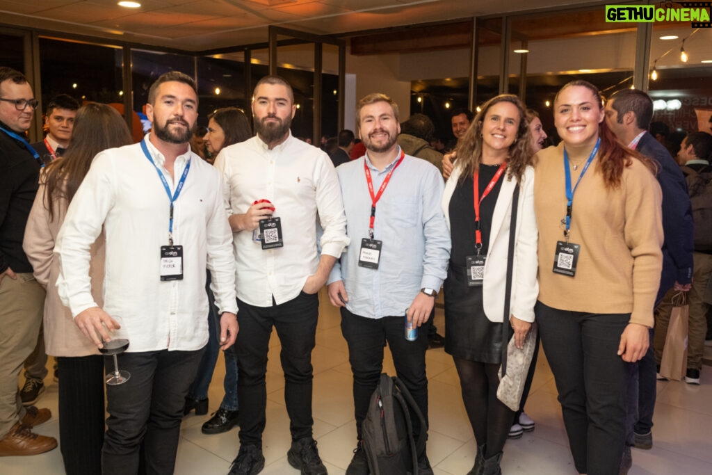 Natalia Ducó Instagram - ¡🤩Más y más postales de lo que fue el primer EtMtuesday del 2024 junto a expertos y expertas del área de la innovación pública! 🚀Estamos muy contentos por haber logrado conectar pares improbables junto a Fundación Chile. Más de 320 emprendedores, gerentes, ejecutivos e inversionistas asistieron a este evento intergaláctico. ¡Se vienen más EtMtuesday con más sorpresas, más networking y más oportunidades 🙌! #etm #emprendetumente #networking #networking #etmtuesday #emprendimiento #innovación #startup #pitch #innovaciónpública #business #conectandoparesimprobables