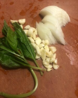 Natalie Desselle-Reid Instagram - The main 3 seasonings I need to start off my dinner tonight. It’s hearty and quick. Today was track practice and dance their ready for it.. guess. What do ya’ll  think it is