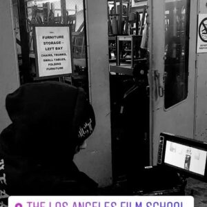 Natalie Desselle-Reid Instagram - Oh my gosh the best memories😂😂On this day we were learning and perfecting setting up the tracks for the dolly and camera. This was the third week of mastering it and I was the Dolly Grip. One of the hardest jobs in filming to me is the Dolly Grip, but once your levels are good and the camera is sitting properly you are ready to roll like the “Cohen Brothers” in “No Country For Old Men”. My classmate Isaiah singing in the background Broadway actor and  singer extrodonnaire. Shea V. Camera Op😝😝😝🥰 Paul Cotton best teacher ever!
