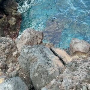 Natálie Grossová Instagram - Wildness of the ocean waves🌊