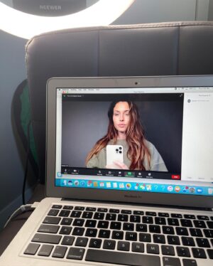 Natalie Krill Instagram - I wish you all stable internet. #2022
