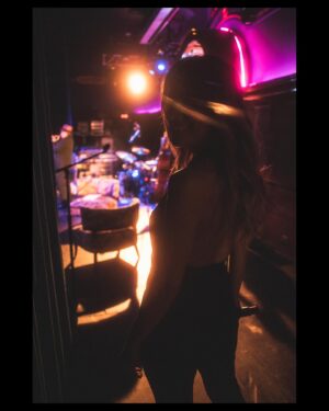 Natalie Morales Instagram - Some backstage photos by the magical @justoffthesix from our last @nataliemoralesandthenightcrew  show- I’m literally in love with everyone in these photos.