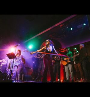 Natalie Morales Instagram - That…. was a REALLY good time. Thank you to all of my guests and helpers and everyone who came! Thanks to @lodgeroom and a BIG thank you to @emmanuelleyang for these photos!! Please donate to/get involved with @happytrails4kids 🤠 See you at the next @nataliemoralesandthenightcrew 🎆

(Also thanks to Rebecca and all the bartenders/barbacks at @lodgeroom & @checkerhall my hot toddy was gorgeous)
