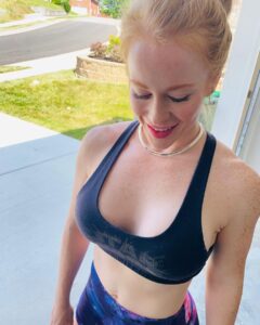 Natalie Renee Long Instagram - Happy Monday Friends!
.
In this week’s episode of Get Happy Be Fit I open up about some current personal struggles and the old journal entry I came across that changed everything.
.
It’s easy to fall back into old habits and old ways of thinking when you’re going through a stressful time, but that doesn’t mean that the work you’ve done isn’t still there. It also doesn’t mean you are weak and will never reach your goals. Be gentle with yourself and know that you are strong enough to get through.
.
Get Happy Be Fit is available on all major podcast platforms or you can check my story for a link to download on ITunes. Please leave a text review on iTunes so others can find the show!
.
Always remember...
.
Your worth has nothing to do with your weight. Love and respect yourself. Enjoy life and be happy.💖
.
For coaching inquiries, email me at GetHappyBeFit@gmail.com
.................................................................
#nataliereneekirk #gethappybefit #weightloss #photooftheday #naturalredhead #motivational #bodypositivefitness #fitlife #weightlosstips #podcast #fitnesspodcast #nashville #motivation #fitness #ginger #behappy #fitgirls #fitnesspodcast #iamstrong #girlswholift #fitfam #starwars #nerdygirl