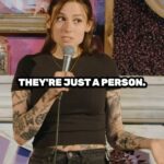 Natalie Cuomo Instagram – Therapists Are People Too #standup #therapy #therapists #standupcomedy #standupcomedian #comedy #comedian #mentalhealth #haha