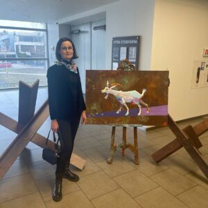 Nataliia Vasko Instagram - Я лікувала своє серце… серце і душу кольором, філософією краси і любові … Любові яка зможе все … 
Дякую @fursa.oksana за розповідь народження і сенси кожної  картини. Дякую за твою силу віри у ДОБРО! 
Це і є життєдайність якою ти так щедро ділишся! 
Обіймаю! 
Друзі , прийдіть, подивіться ці чудові роботи! Просто побудьте серед цих дивовижних світів! 💕 

@fursa.oksana 
@infiniti.ukraine 
Nataliia Ignatchenko  Anastasiya Ignatchenko 
салон  Авто-Актив - офіційний дилер Infiniti