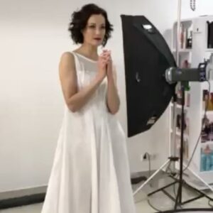 Nataliia Vasko Instagram - Нарешті я можу об’єднати чудові новини! 
Прозвітувати про МОНОКУЛЯР для нашого бійця з позивним «Вітер» і, розіграти СУКНЮ від @olenadats! 👗✨ 
Сподіваюся, що я нікого не пропустила, хто донатив по 500 гр, приймаючи участь у розіграші! 
Листайте фото і відео! 
Переконайтеся у прозорості, мною розіграної лотереї😊)) 
 Участь приймали 👇🏻

Наталія Арутюнян 
Harnyk Hanna 
Олександра Зайцева
Марина Каркач 
Baranjuk Aleksandra
Romanjuk Vera 
Алла Кошелюк 
Branets Natalia 
Вікторія Короленко 
Kuropatkina Tatiana 

Алла Кошелюк, ВІТАЮ ТЕБЕ! ✨👗✨
(Чекаю адресу Нової Пошти😘) 

НИЗЬКИЙ УКЛІН УСІМ, ХТО ДОЛУЧИВСЯ ДО ЗБОРУ! 🇺🇦 

Обіймаю тебе @balan_timkina🫶✨