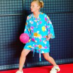 Natalya Eprikyan Instagram - Мастер-класс по несуществующему виду спорта🙄#спортивныемоменты #худобедношикарно #болеенеменеероскошно #montecarlo #vivaromedia @gucci 💙 @feedconstruct 💖