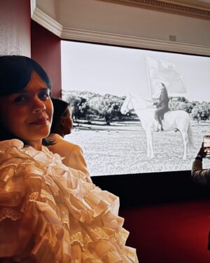 Natasha Khan Instagram - Marina Abramović Opening at the RA last night 🤍

Dress: @mariomarquina 
Jewellery: @gracefforde 
Rings: @babarogastore 
Necklace: @glitchjewellery 
Stylist: @juicylames 

@abramovicinstitute 
@royalacademyarts 

📸 @alexandra_green__