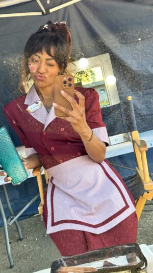 Natasha Marc Instagram - First look at Season 6 of Fansville by @drpepper 🥤🏈 🙌🏾☝🏽
God thank you!!!! 6 years with my #drpepper family now! I’m beyond grateful!
-
-
#grateful #natashamarc  #nationalcommercial #foryou #4u #foryourpage #foryoupage #scandal #fansville #sagaftra 
#producerhat #Actor #ACtress #strongblacklead #blackactress