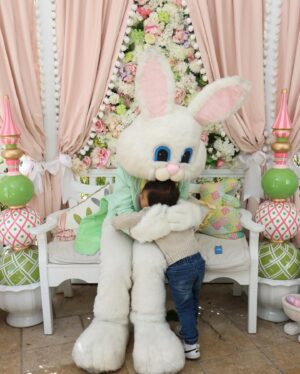 Nathalia Castellon Instagram - Slide 2 is my fave 🤭🐰🫶🏻💛