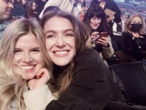 Nathalia Ramos Instagram - Much needed girls night with my two fav Spaniards - @anamulvoyten   @enriqueiglesias 🇪🇸🇪🇸❤️❤️