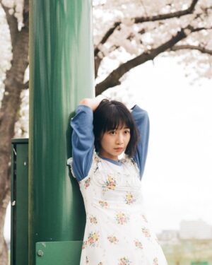 Natsume Mito Thumbnail - 2.5K Likes - Most Liked Instagram Photos