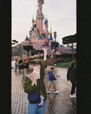 Natsumi Okamoto Instagram - 🤍🏰💖🎞️paris