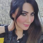 Nausheen Ali Sardar Instagram - #BEYOU #valentine #universe #fun #kohl #eyes #kajal #mascara #kohleyes
