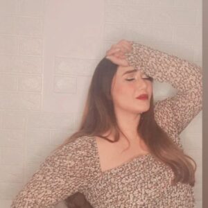 Nausheen Ali Sardar Instagram - #feltcutemightdeletelater #iam