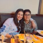 Navneet Kaur Dhillon Instagram - Rejoice with your loved ones in the beautiful land of life. 💞💞 A quick trip to Dallas was totally worth it. 🤗