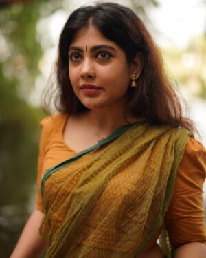 Nayana Elza Instagram - ഭദ്ര
.
.
.
.
📸 @portraits_by_shone 
Dhawani @byhand.in 
.
.
.
.
.
.
.
.
.
.
.
.
.
.
.
.
#dhawani #shoots #tamil #musturdyellow #instafashion #vintage #vintagestyle