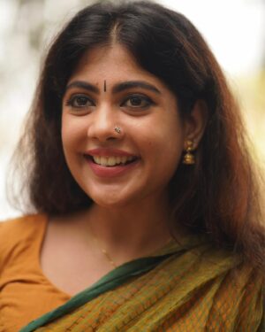 Nayana Elza Instagram - ഭദ്ര
.
.
.
.
📸 @portraits_by_shone 
Dhawani @byhand.in 
.
.
.
.
.
.
.
.
.
.
.
.
.
.
.
.
#dhawani #shoots #tamil #musturdyellow #instafashion #vintage #vintagestyle