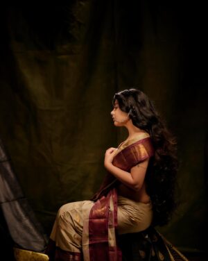 Nayana Elza Instagram - Fashion with a cultural twist✨
.
.
📸 @jibinartist @plan.b.actions 
Styling @merlin_lizbet 
MUA @ajayanmakeupartist @sibin_hair_stylist 
Saree @kathirlooms 
.
.
.
.
.
.
.
#saree #sixyards #fashion #elegance #nayanaelza #fashionstyle #styleoftheday