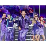 Naydelin Navarrete Instagram - Y Cuando crees haber vivido todo, llega un nuevo concierto… Pensé que había quedado atrás el que nos persiguieran corriendo por varios kilómetros detrás del camión! En vdd gracias! Que gran noche! Gracias Queretaro! por su amor y por su entrega! Venga, Estoy lista para las siguientes sorpresas! Next stop➡️ 18 de Nov. Merida 📸 the best! @soy_alanhdez