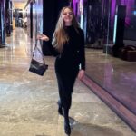 Naz Elmas Instagram -