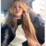 Naz Elmas Instagram -