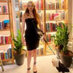 Naz Elmas Instagram -