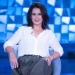 Nazan Kesal Instagram - Lei è una delle protagoniste di #TerraAmara: ora a #Verissimo Nazan Kesal… Sevda 💥