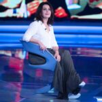 Nazan Kesal Instagram - Lei è una delle protagoniste di #TerraAmara: ora a #Verissimo Nazan Kesal… Sevda 💥