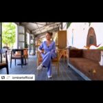 Nazan Kesal Instagram - @urladam_ da İzmir Art la yaptığımız söyleşi 🌺@izmirartofficial