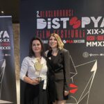 Nazan Kesal Instagram - 2.Uluslararası Distopya Film Festivali Onur ödülü için layık görenlere şükran🙏🏻 Bu ödül #iranda kadın,özgürlük ve yaşam mücadelesi veren kızkardeşlerimiz için✌🏻💐 #mahsaamini🌹