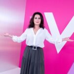 Nazan Kesal Instagram - Güzel bir anı oldu.🥰Kalsın burada..🫶Hayranlara da selam olsun✋🏾💐iyilikle sevgiyle kalın..Daima🙏🏻Teşekkürler @verissimotv @mediasetinfinity @cristiano.demasi