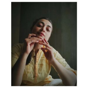 Nazia Haque Orsha Instagram - Jai.......ga.....ta..ta. ...... ... .. . . . .