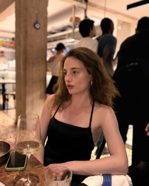 Nazlı Bulum Instagram - In wine we trust